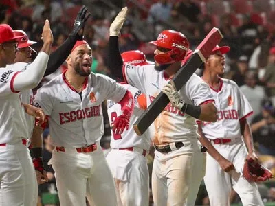 Leones del Escogido superan a las Águilas Cibaeñas en el Quisqueya